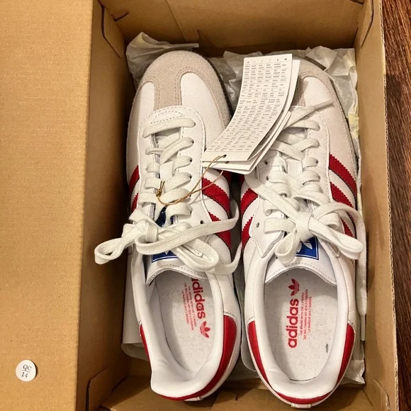 NWT Adidas Samba OG red/grey/white - Picture 2 of 6